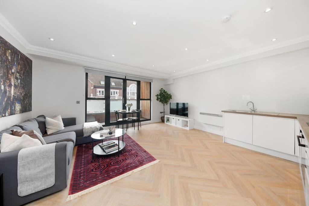 Pleasing 2Bed Flat 10Min To Wimbledon Tennis Court Londra Exterior foto
