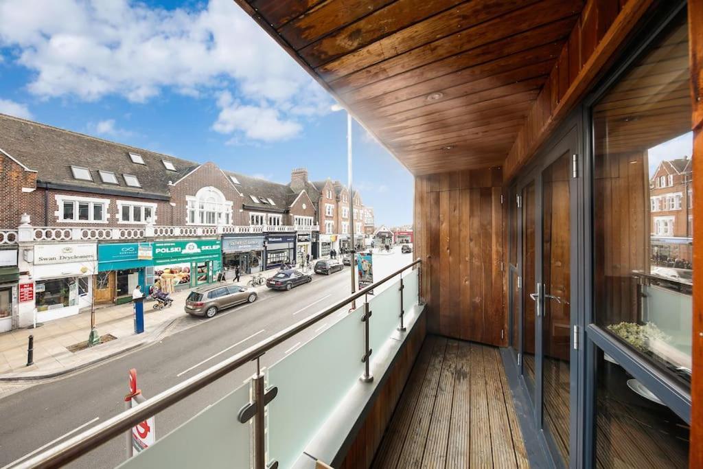 Pleasing 2Bed Flat 10Min To Wimbledon Tennis Court Londra Exterior foto